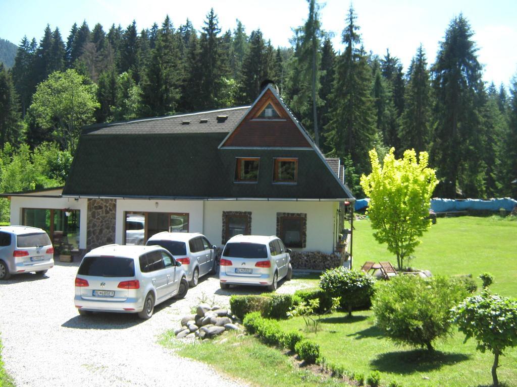 Penzion Pod Dobakom Lazisko Buitenkant foto